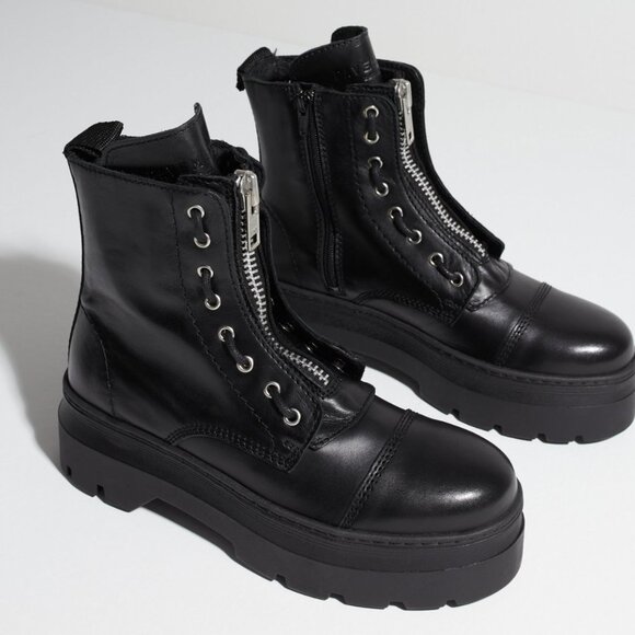 *NEW* Dolce Vita Combat Boot - Picture 1 of 10